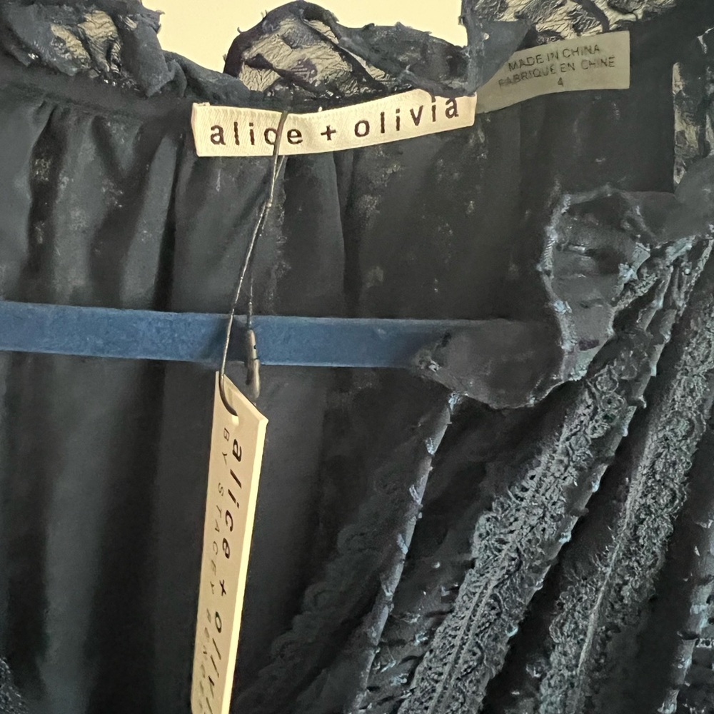 Alice + Olivia dress size 4 NWT - Picture 6 of 7